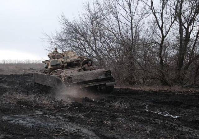 皇冠信用网平台出租_6国雇佣军到齐皇冠信用网平台出租，俄终于弄明白，攻不下基辅的原因，3万朝军已就位