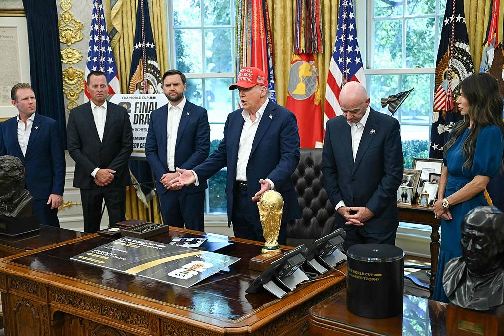 皇冠信用网网址_2026世界杯抽签定档12月 日本冲击FIFA前9韩国或跌至第3档