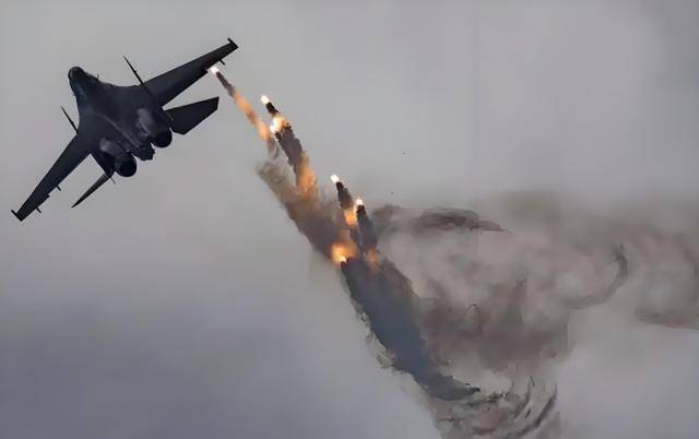 高柏vs慕拉_美司令：台海若开战高柏vs慕拉，我们90%战机会被瞬间摧毁！这还怎么打？