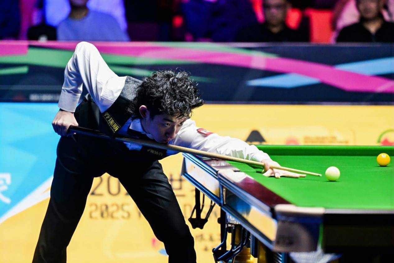 皇冠信用網如何开户_斯诺克国锦赛新王加冕 中国小将吴宜泽南京登顶夺生涯首冠