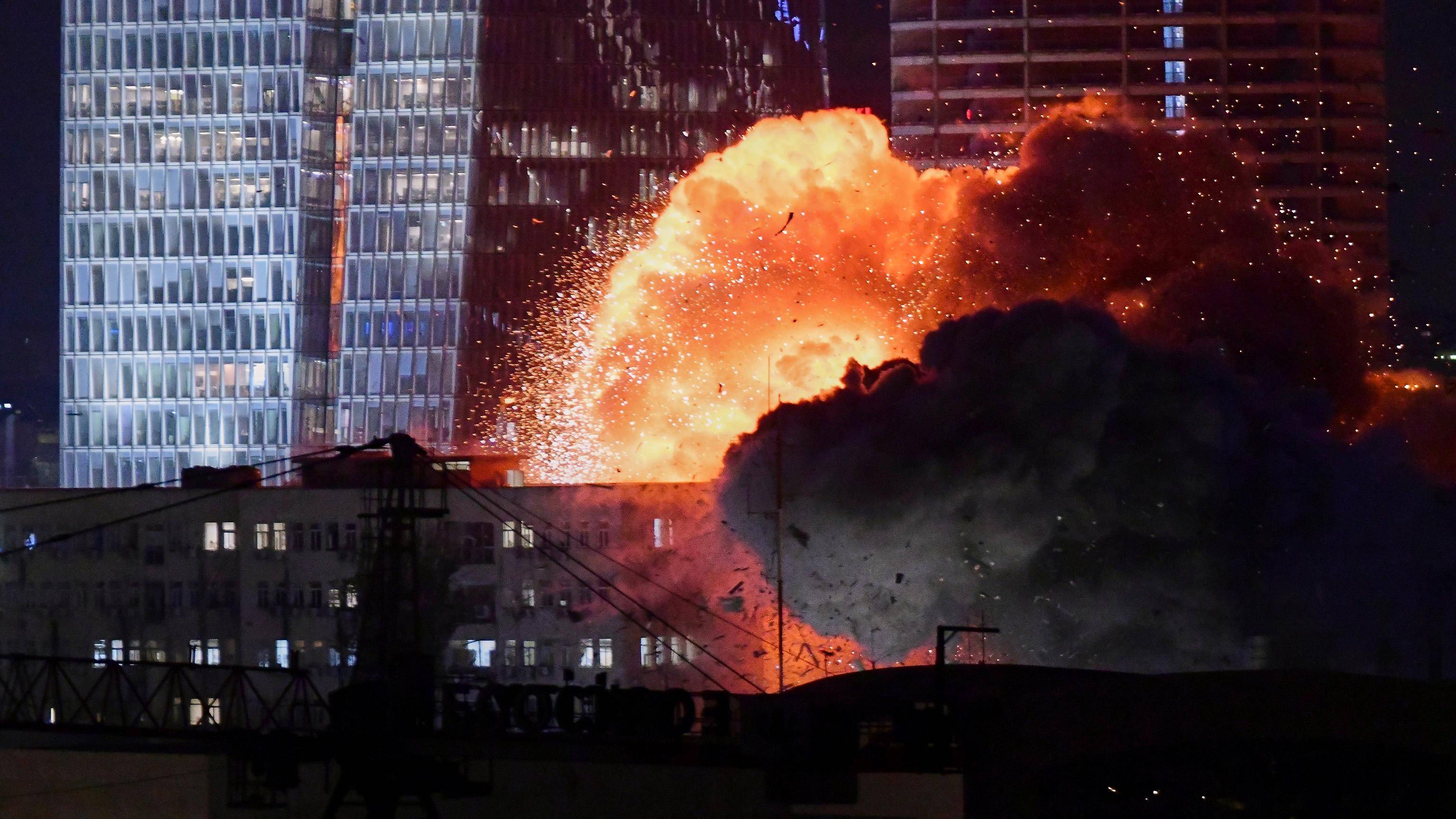 皇冠信用網代理怎么申请_2000枚伊朗导弹雨皇冠信用網代理怎么申请，以色列将被打穿！如用红旗-9，能挡住美军吗？