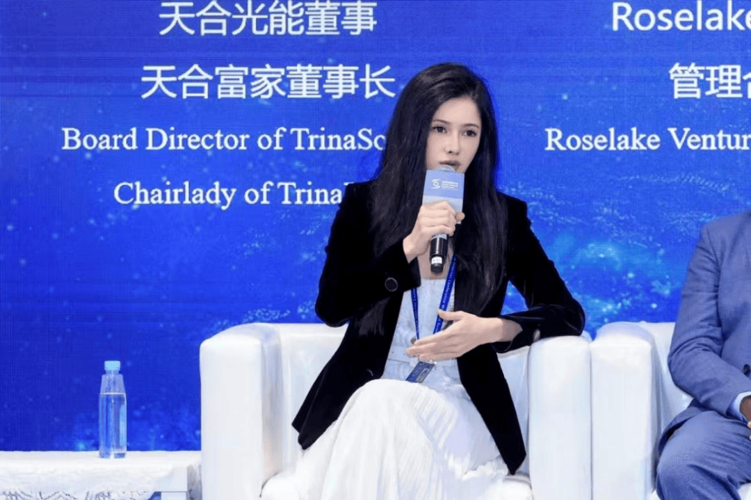 皇冠体育App下载_属实！霸王茶姬创始人张俊杰皇冠体育App下载，将迎娶天合光能联席董事长高海纯