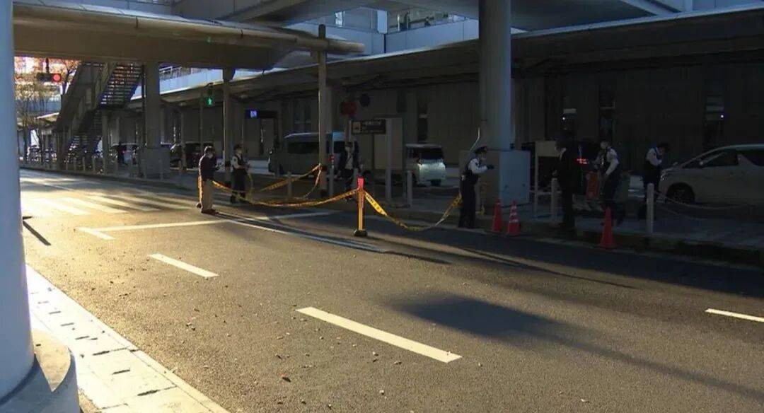 皇冠信用盘最新地址_一名中国男子在日本关西机场坠亡皇冠信用盘最新地址，警方：其与母亲一同赴日旅游，具体情况正在调查
