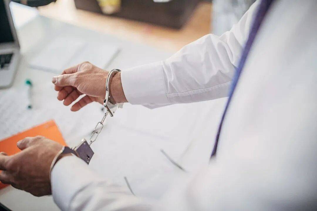 皇冠信用网怎么代理 _某重要岗位离职人员李某皇冠信用网怎么代理 ，主动投靠境外间谍机关